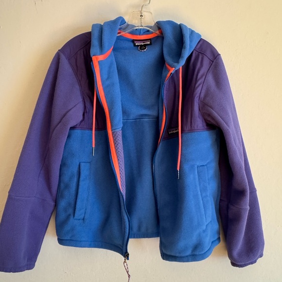 Patagonia small Microdini Hoody like new - Picture 2 of 4